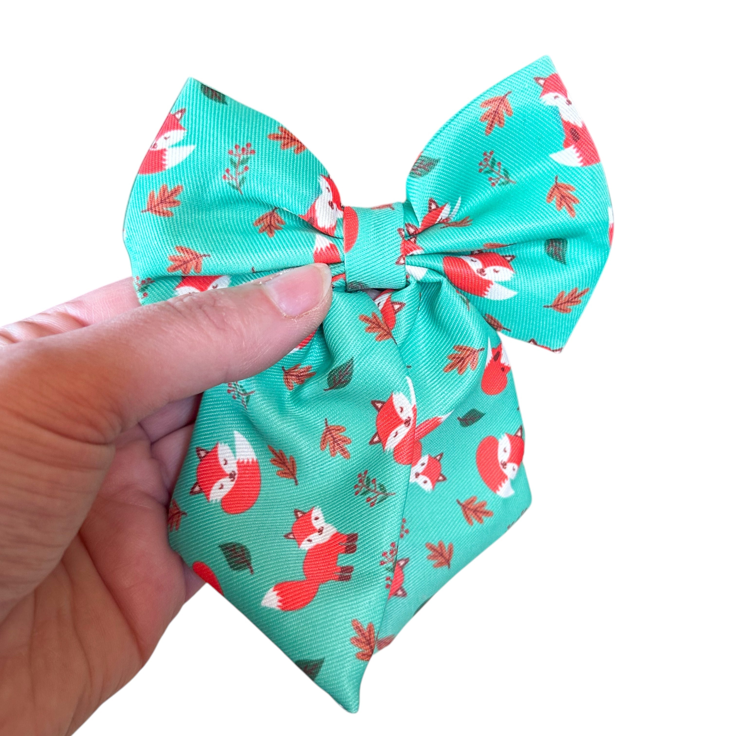 Inquisitive Fox Sailor Bow Tie for Dog | Shop Brit | UK Pet Shop | Pet Products