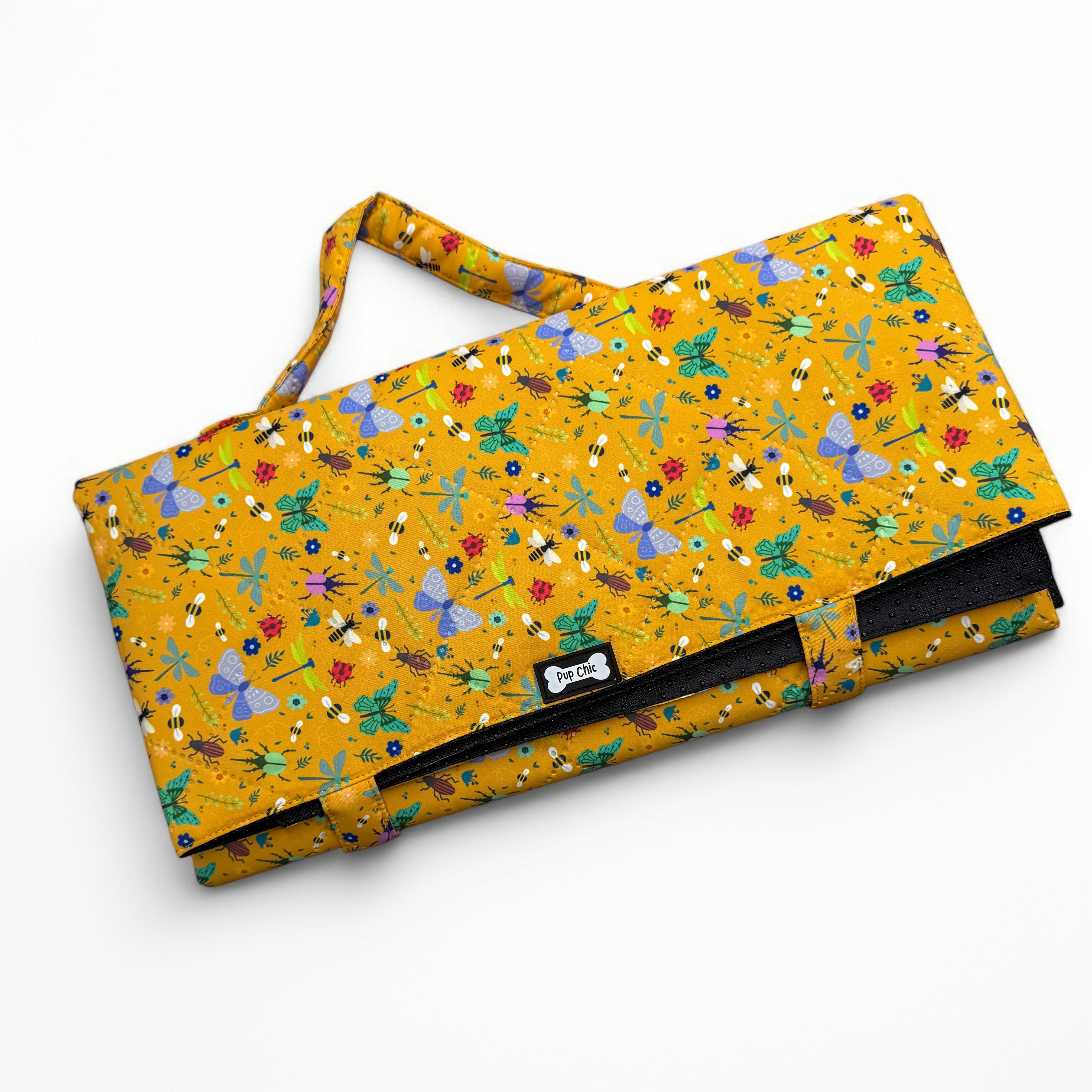 Summer Buzzin' Dog Settle Mat – Lightweight, Waterproof & Travel-Friendly | Shop Brit | UK Pet Shop | Pet Products