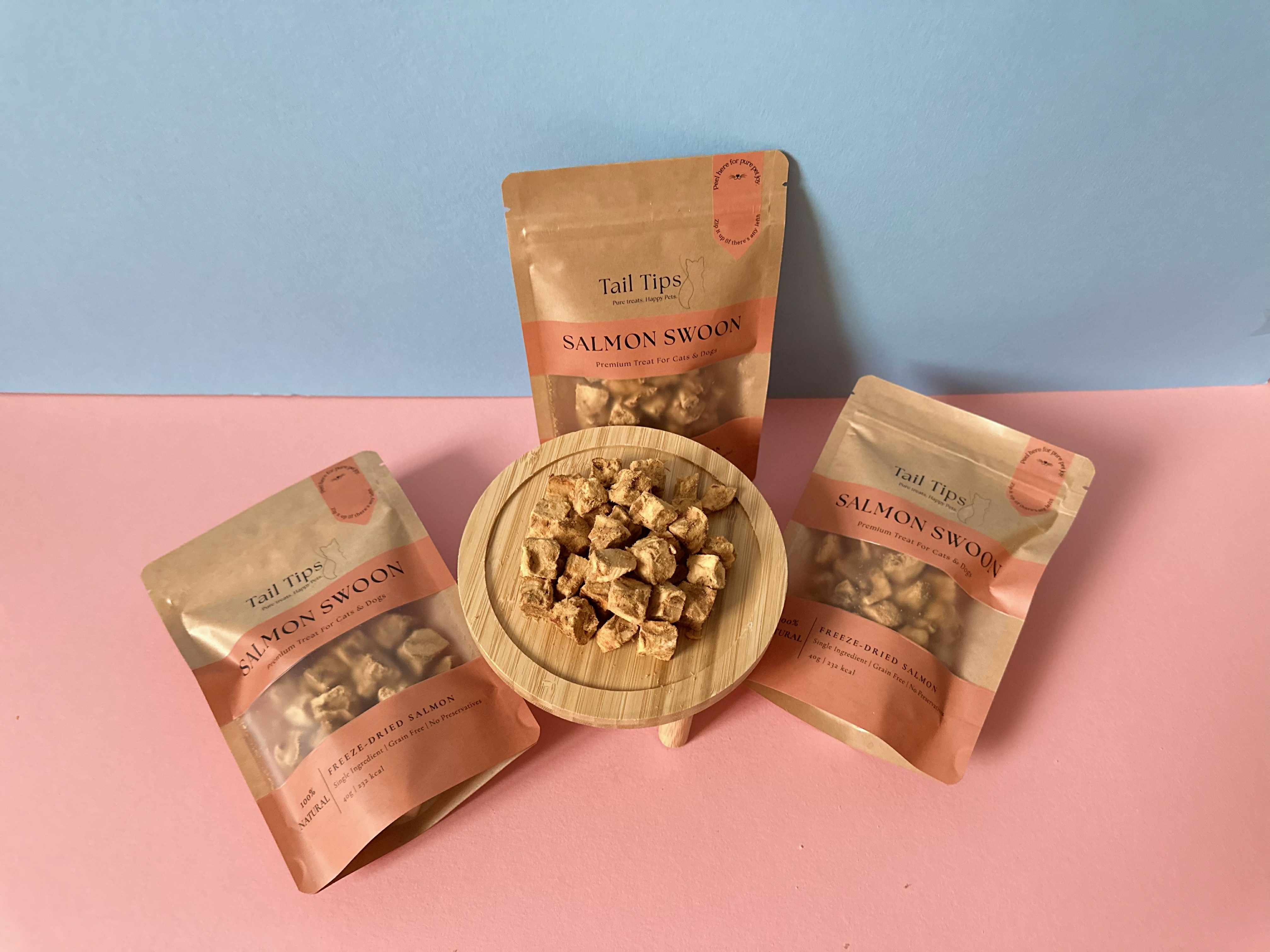 Salmon Swoon - 100% Freeze-Dried Salmon Treats | Pure & Natural | Tail Tips UK | Shop Brit | UK Pet Shop | 