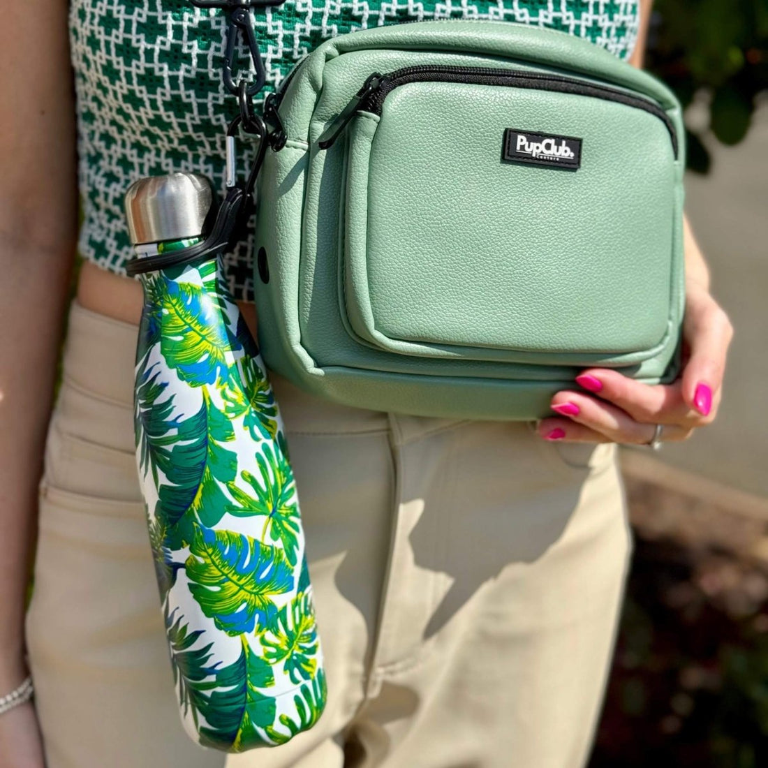 Water Bottle Clip & Holder | Shop Brit | UK Pet Shop | Water Bottle Holder Clip